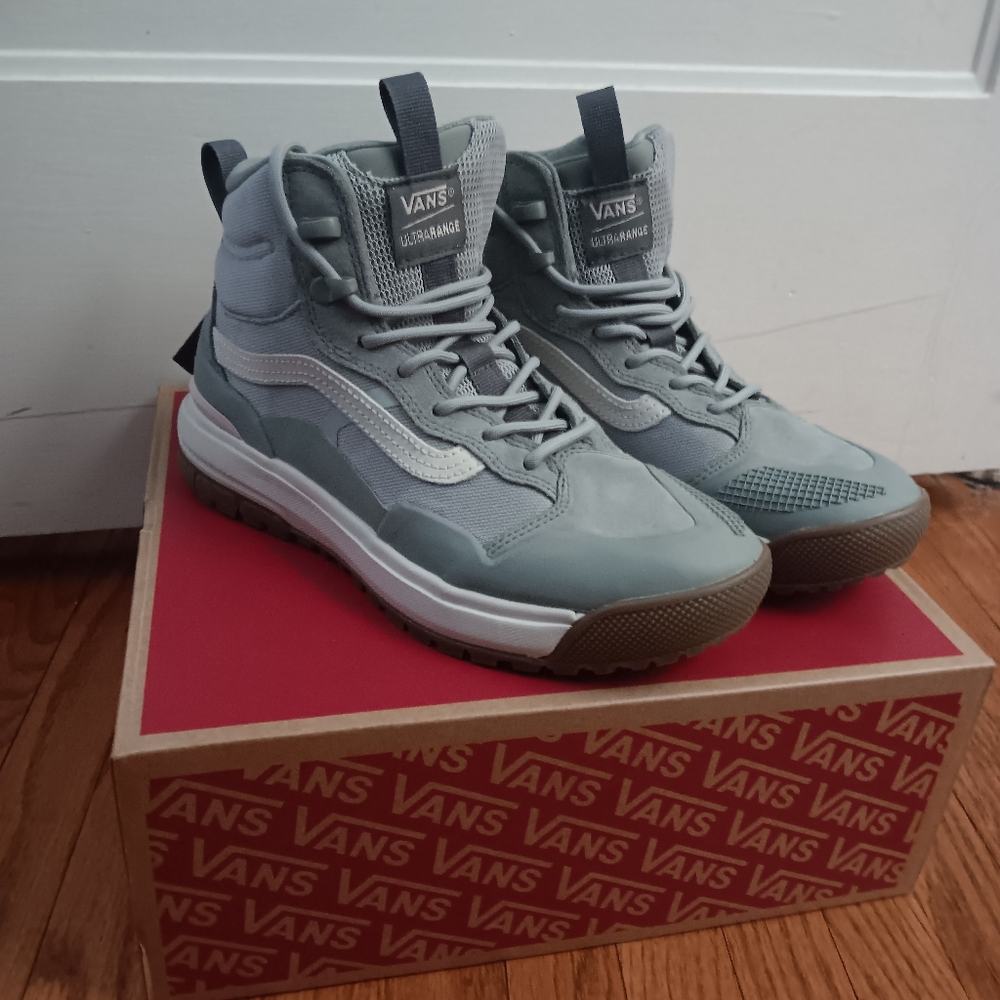 Vans High-Top MTE Sneakers in Light Gray and White